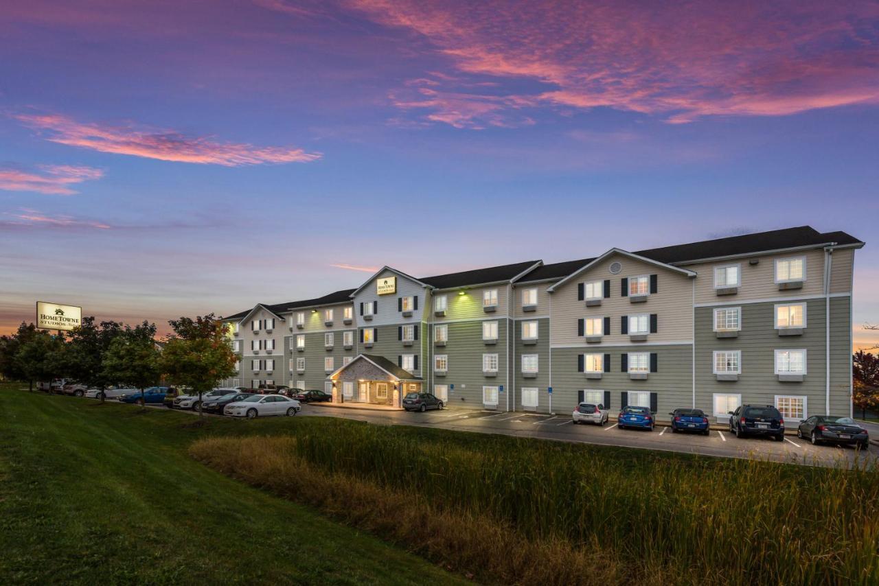 Hometowne By Red Roof Motel 2*