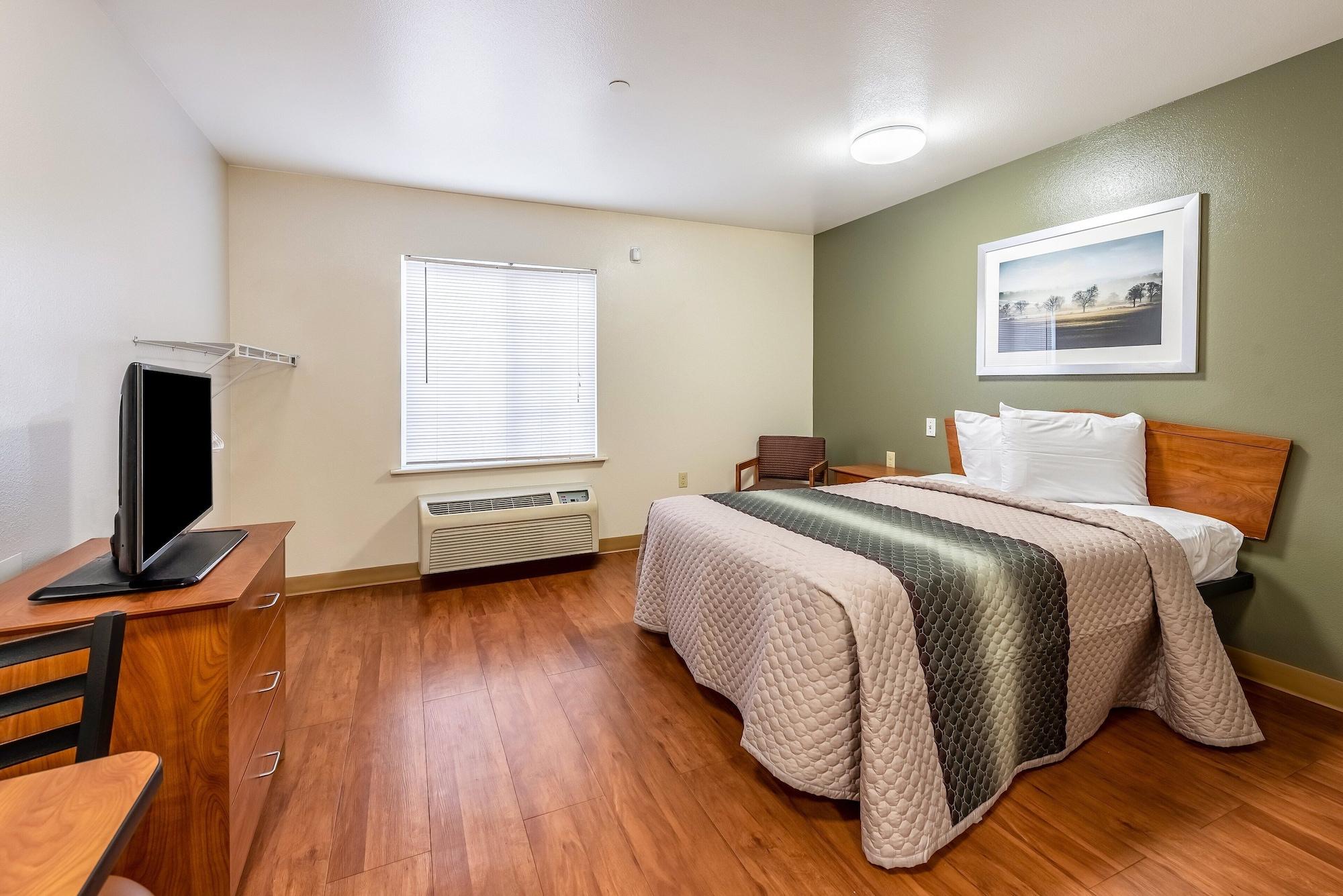 Motel Hometowne By Red Roof Columbus